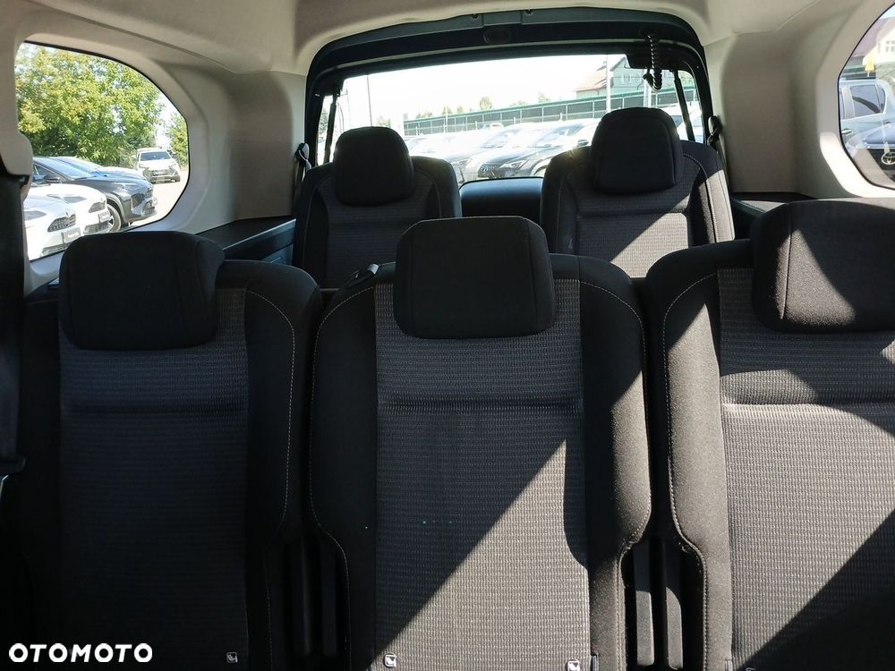 Toyota Proace City Verso Long 1.5 D-4D VIP - 25