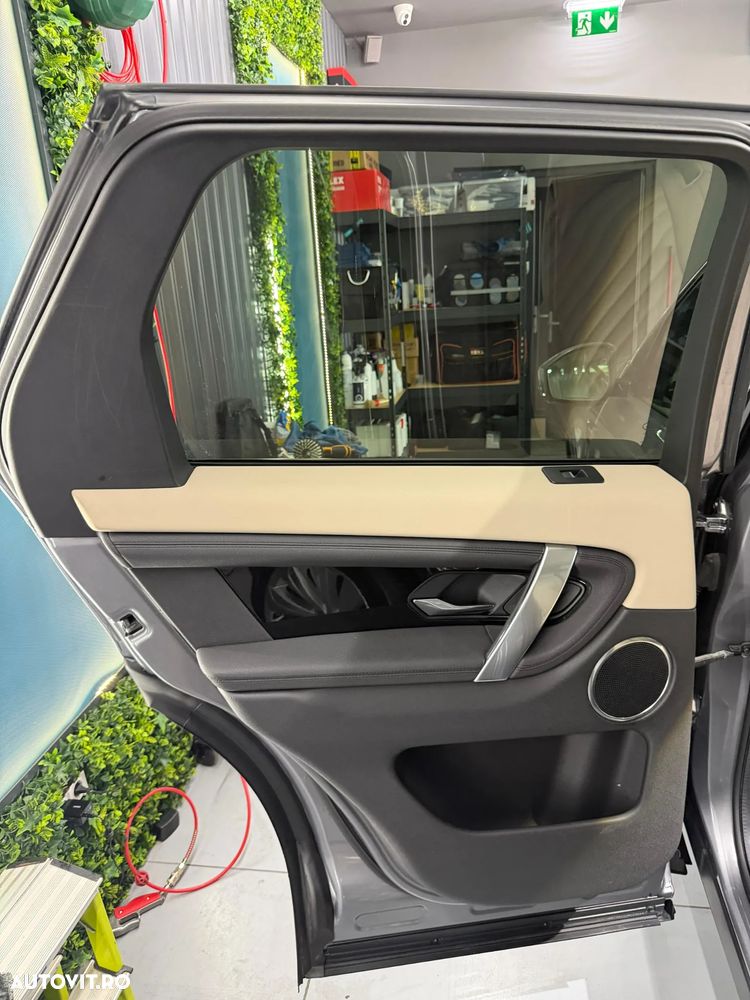 Land Rover Discovery Sport 2.0 P200 MHEV SE - 5