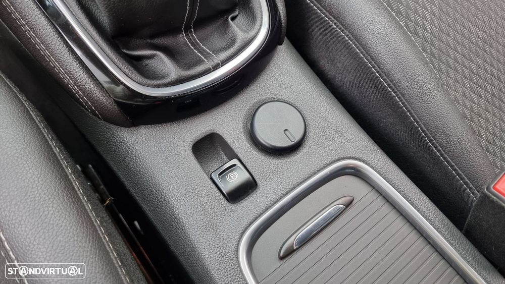 Opel Astra Sports Tourer 1.6 CDTI Dynamic S/S - 19