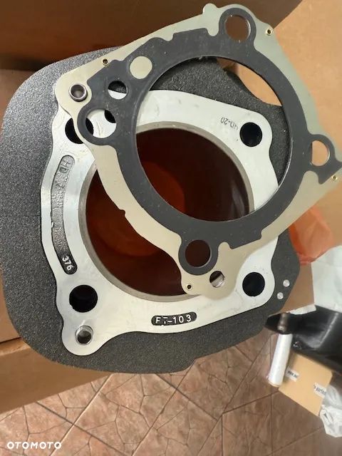 Głowice Cylindry wałek rozrządu Pompa oleju przepusnica Zestaw góry silnika 121'' - 15