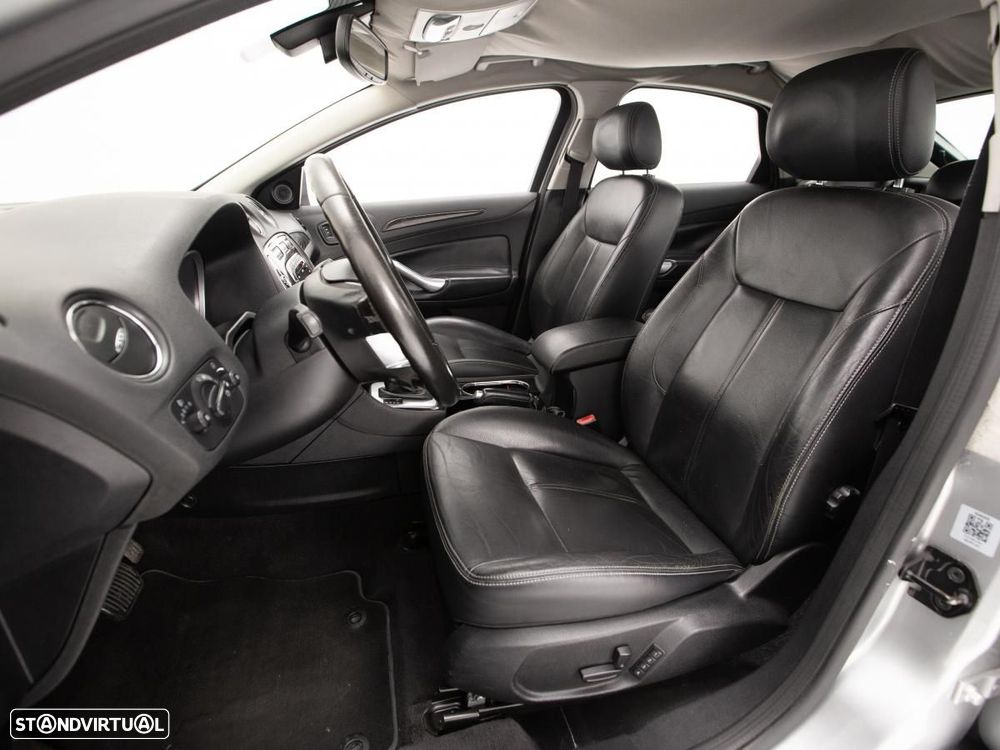 Ford Mondeo - 7