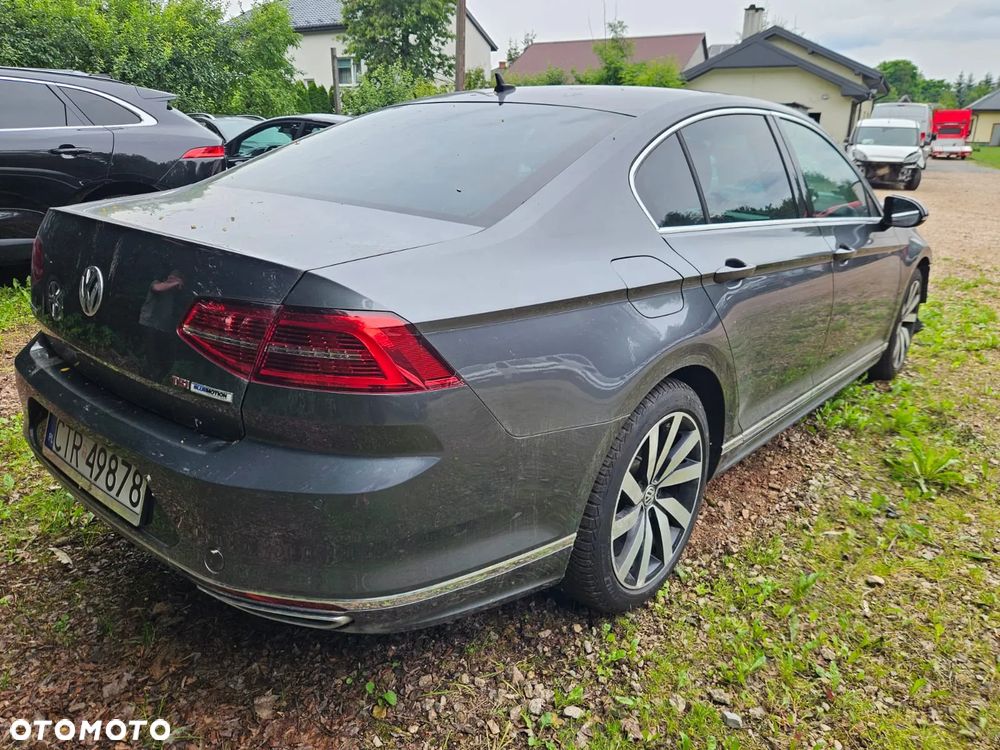 Volkswagen Passat 1.8 TSI BMT Highline DSG - 1