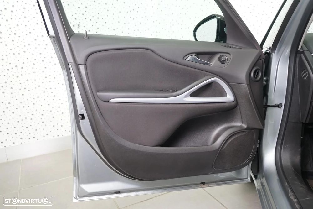 Opel Zafira Tourer 1.6 CDTI ecoFLEX S&S Edition - 18