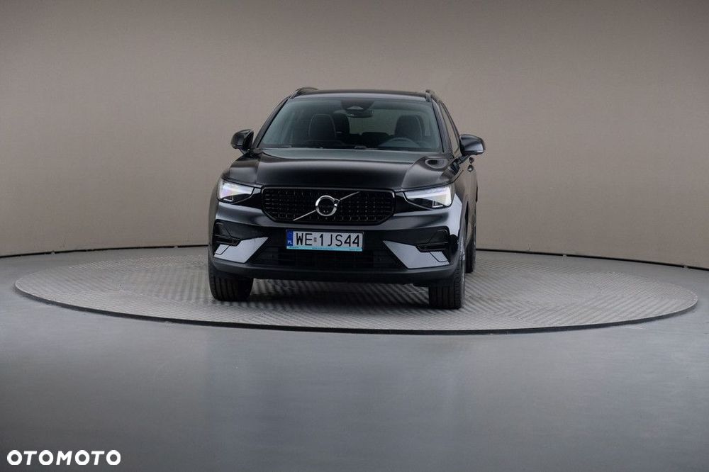 Volvo XC 40 - 3