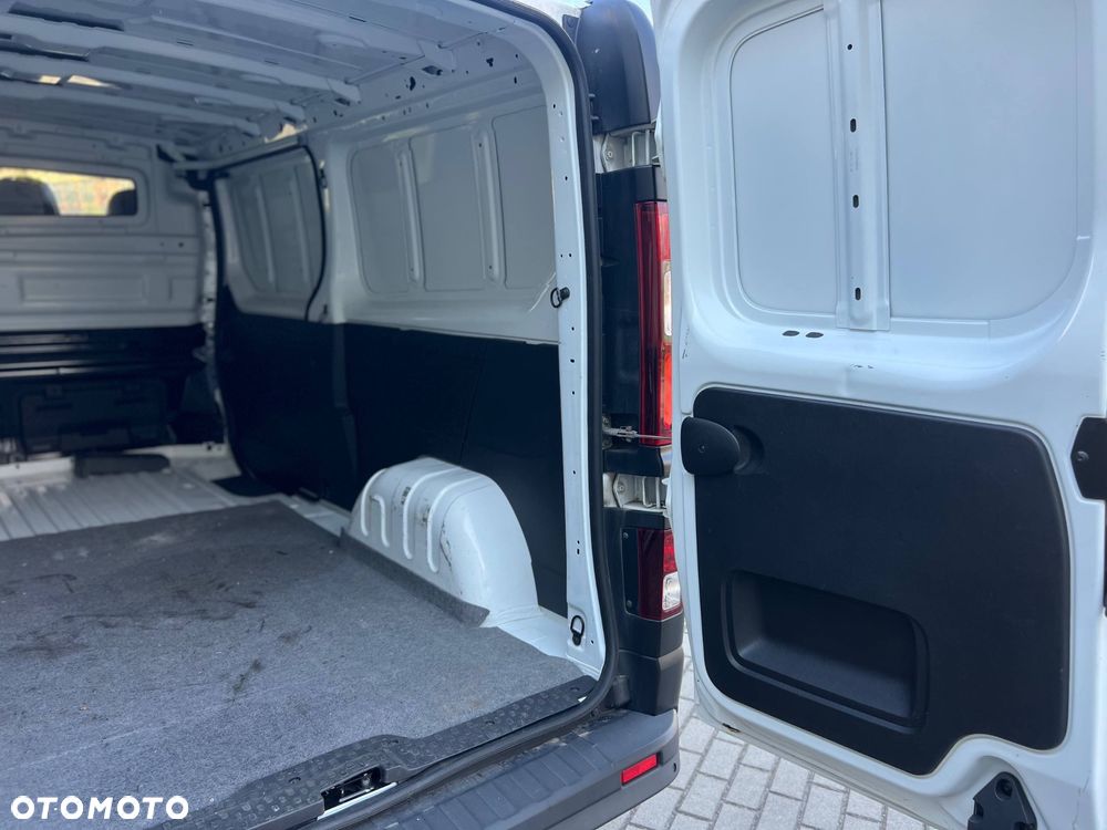 Renault Trafic - 20