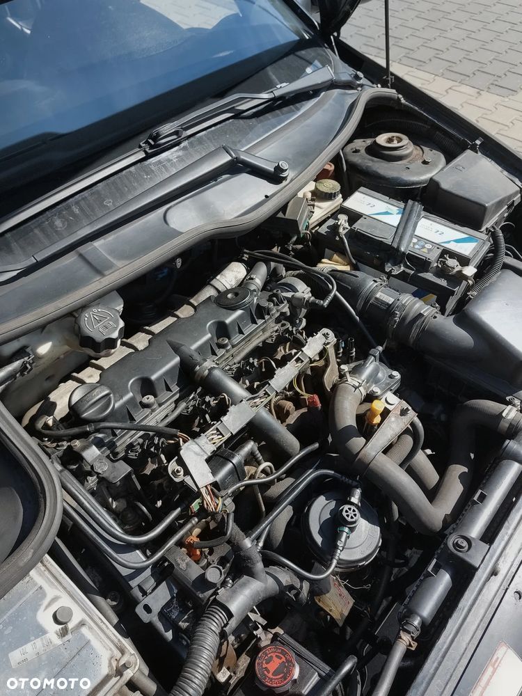 Peugeot 206 - 15