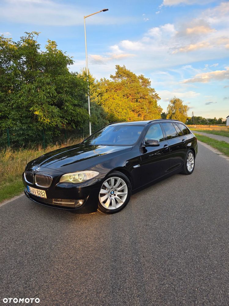 BMW Seria 5 520d Luxury Line - 1