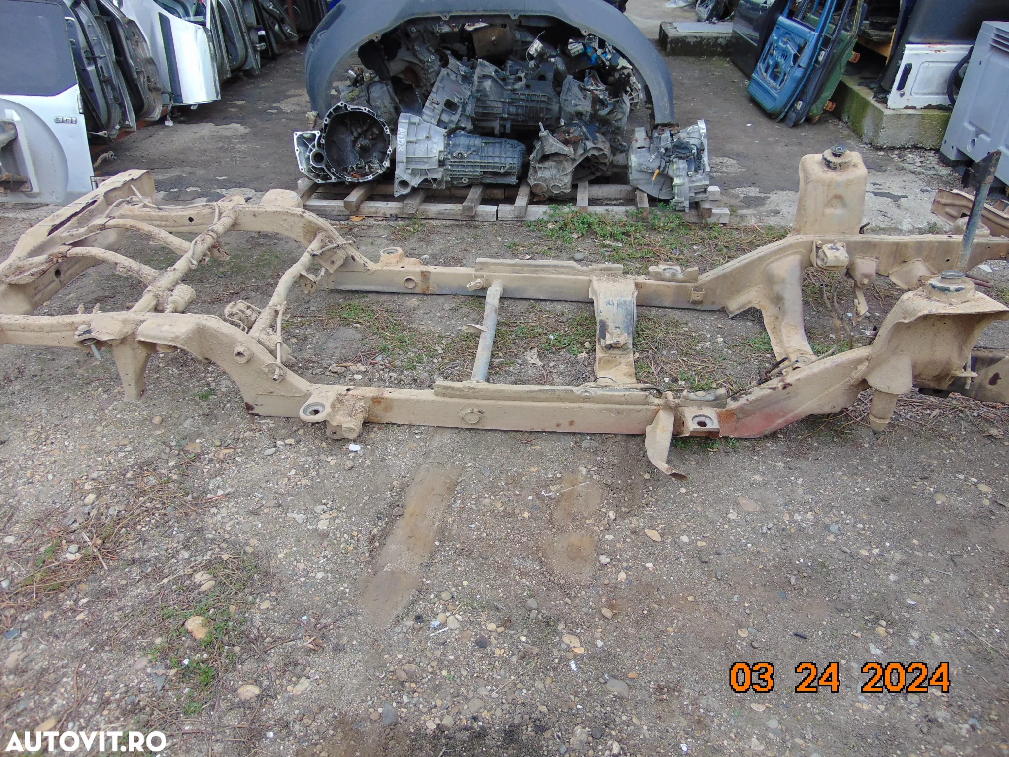 Sasiu Suzuki Grand Vitara 1998-2005 scurt 3 usi - 3