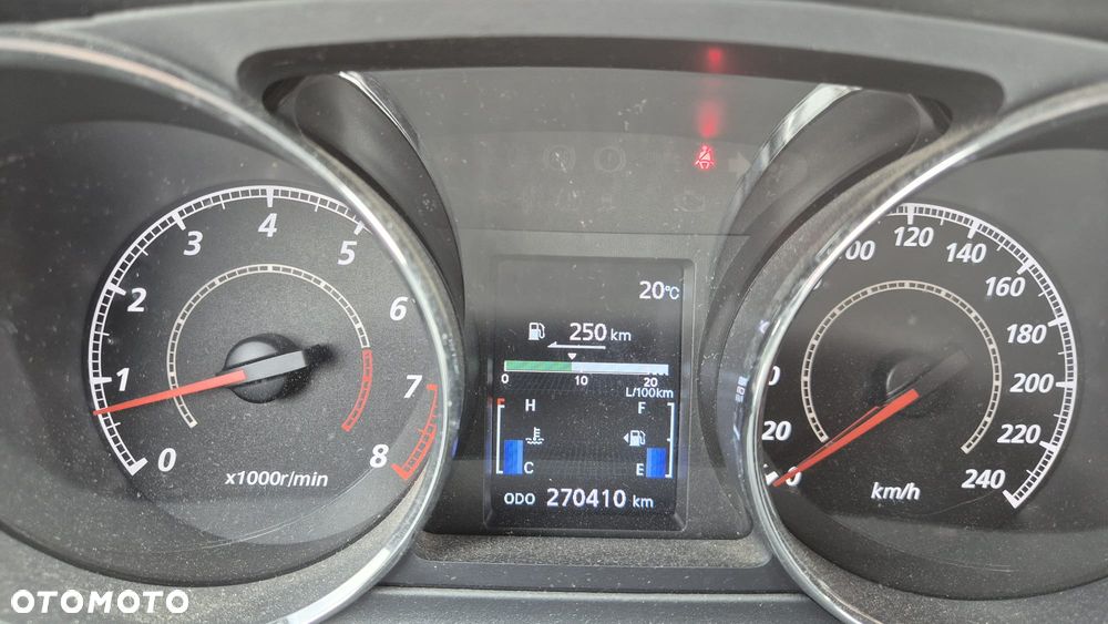 Peugeot 4007 - 14