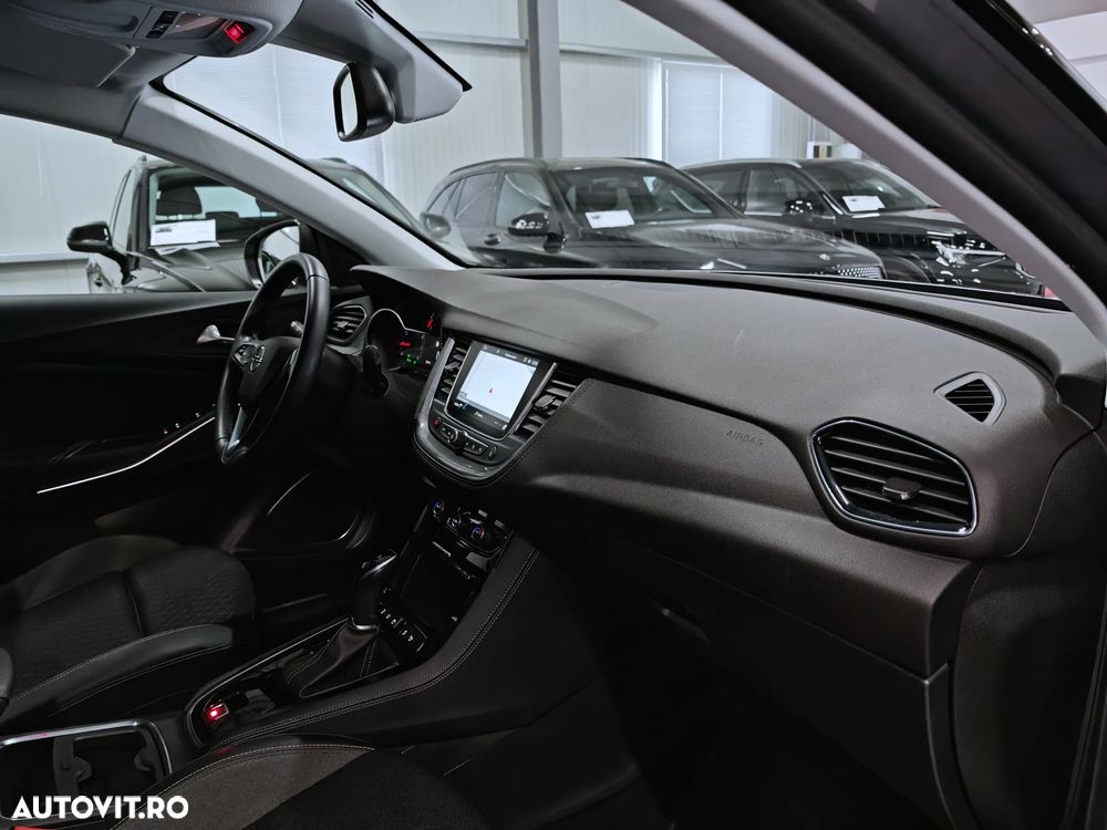 Opel Grandland X 1.2 Turbo START/STOP Ultimate Aut. - 18