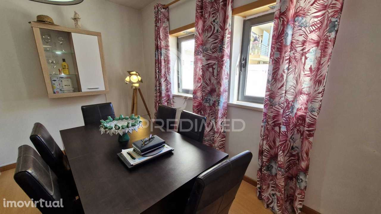 Apartamento T1 com box fechada - Grande imagem: 3/21