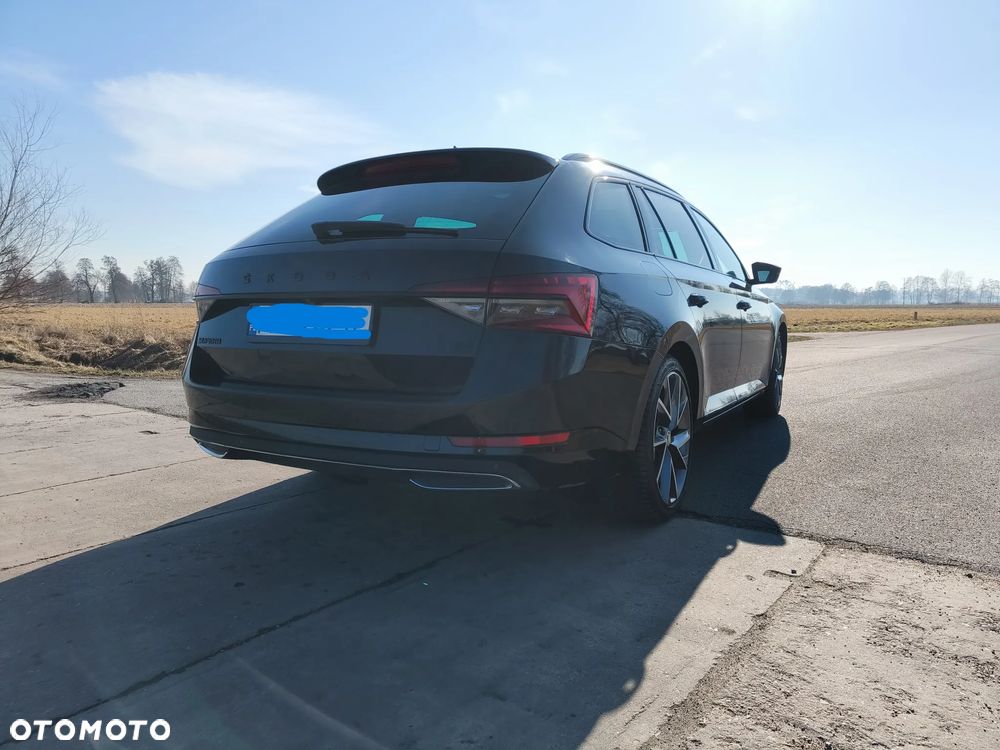 Skoda Superb 1.4 TSI Plug-In Hybrid Sportline DSG - 9