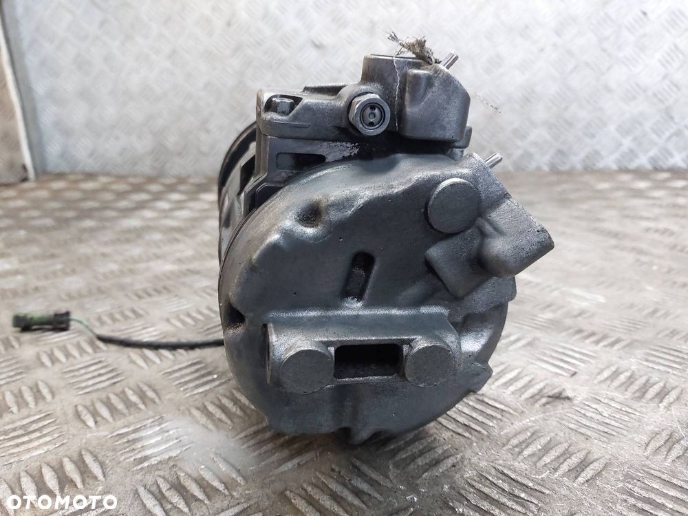 SPRĘŻARKA KOMPRESOR KLIMATYZACJI PASSAT B5 1.9 TDI 8D0260808 - 6