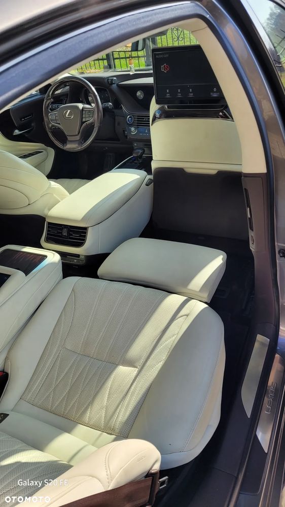 Lexus LS ver-500h-omotenashi-awd - 12