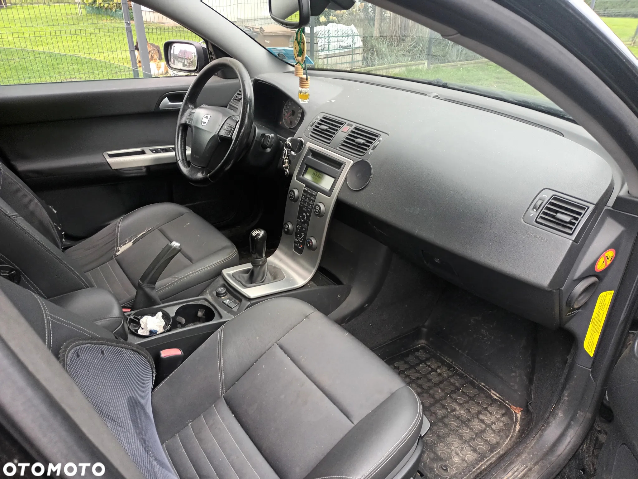 Volvo S40 1.8 - 16