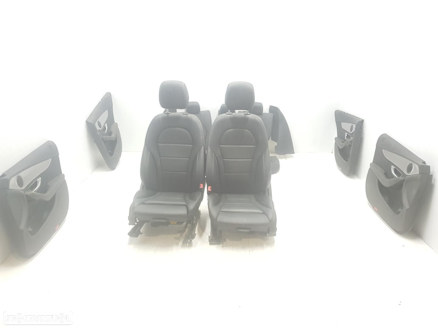 CONJUNTO COMPLETO DE BANCOS MERCEDES-BENZ CLASE C BM 205 FAMILIAR - 1