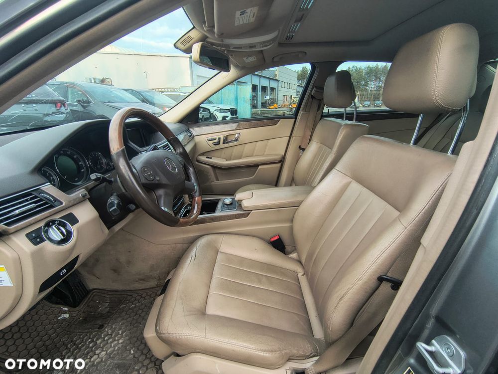 Mercedes-Benz Klasa E - 13