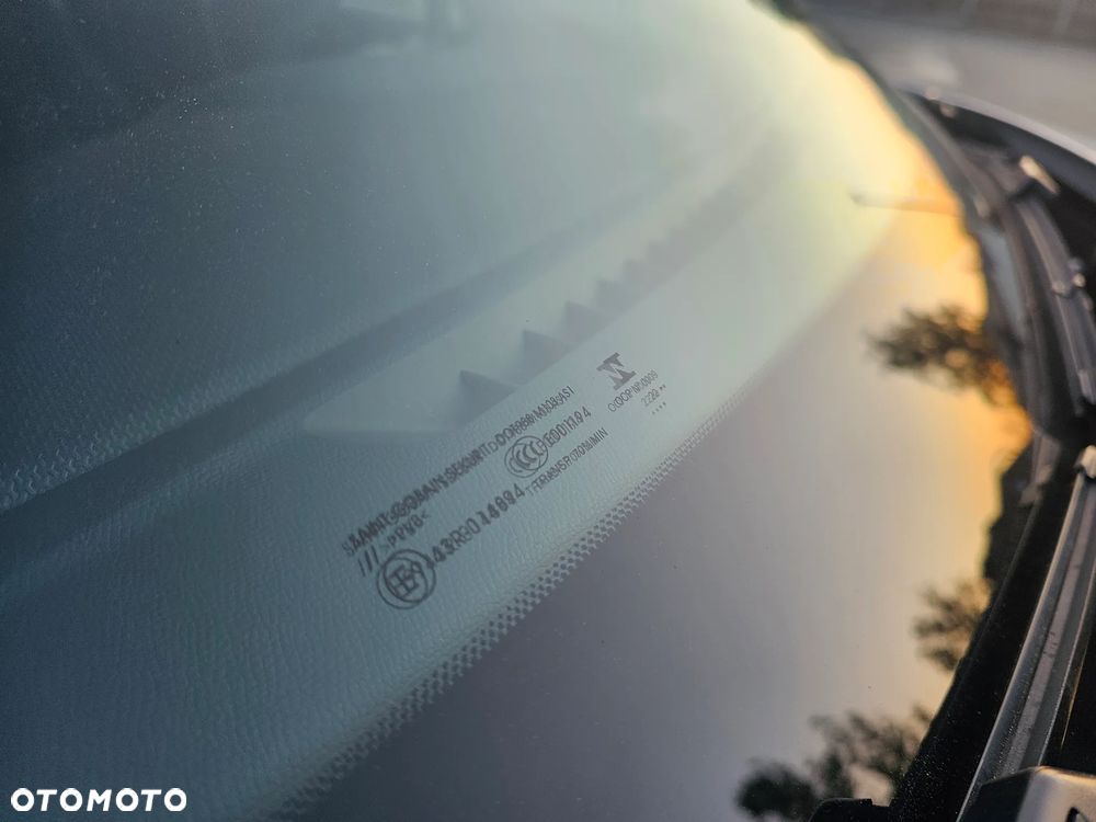 Opel Corsa 1.2 Start/Stop Elegance - 34