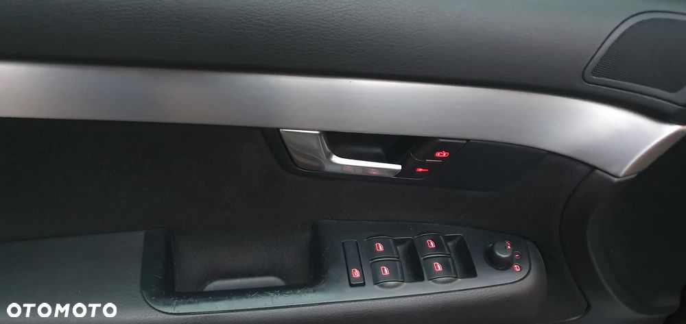 Audi A4 Avant 2.0 TDI DPF - 26