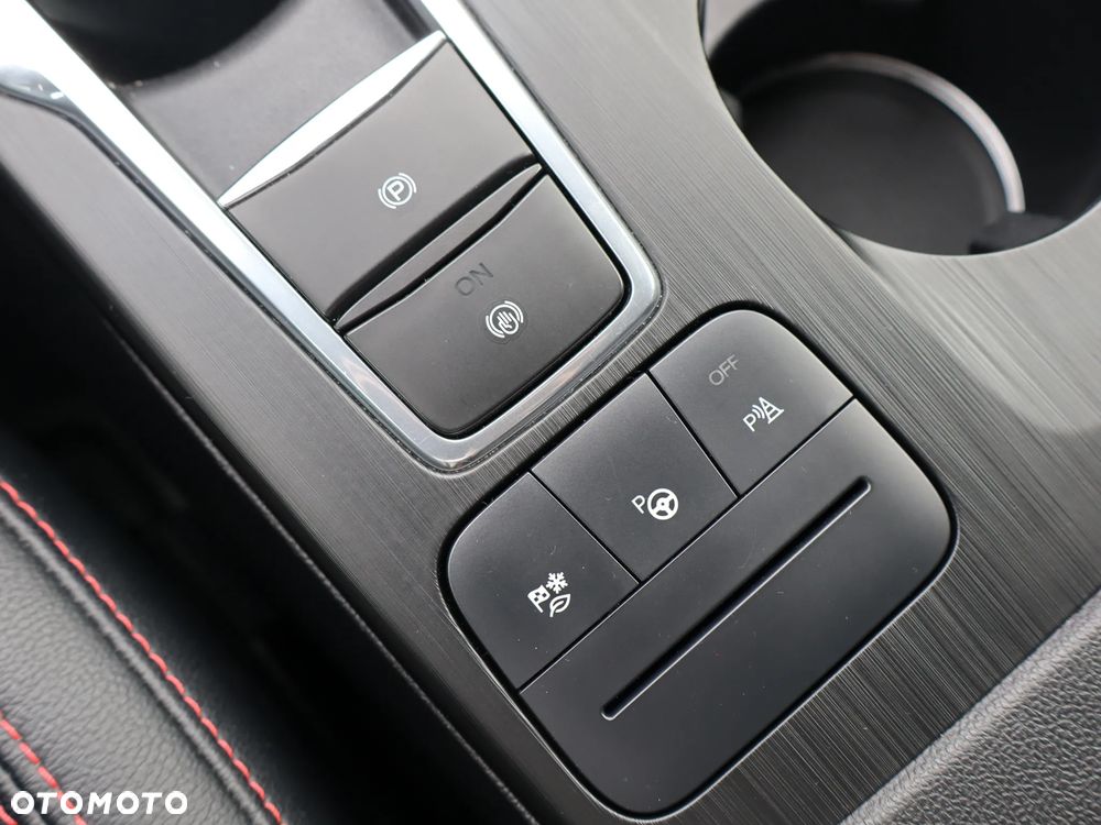Ford Kuga 2.5 FHEV FWD ST-Line X - 26