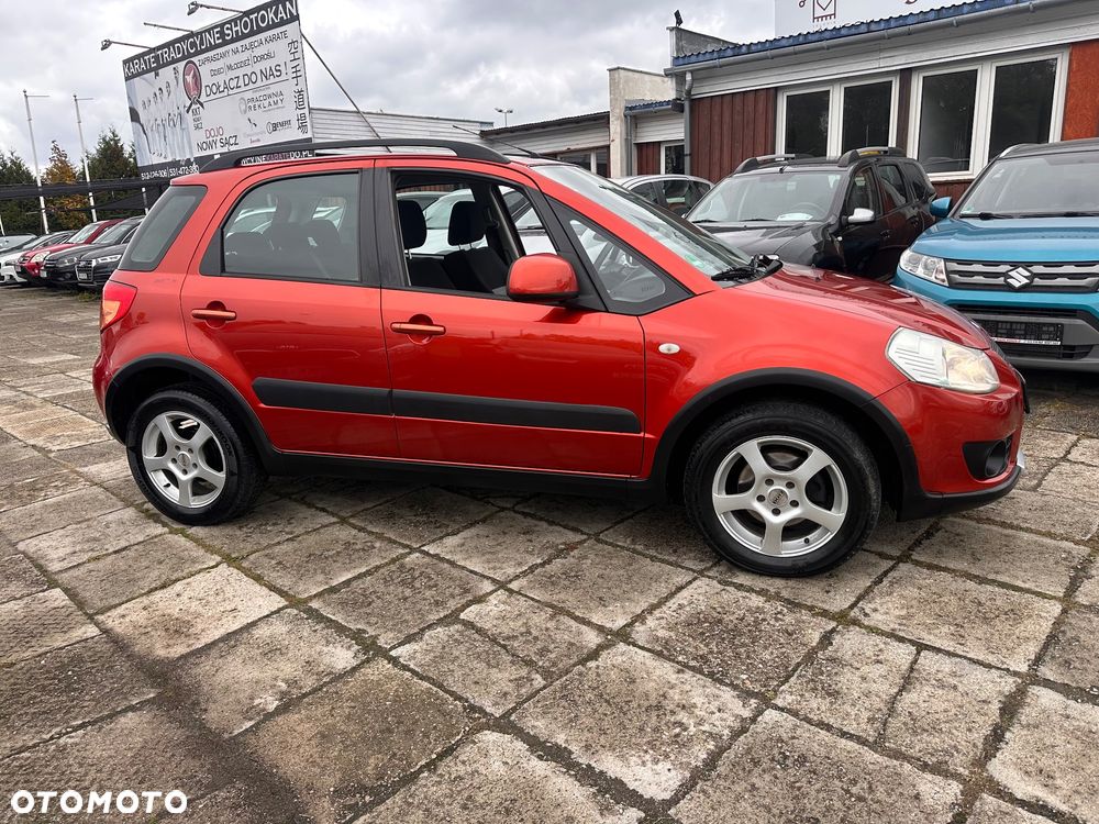 Suzuki SX4 1.9 DDiS 4WD GS / Premium - 28