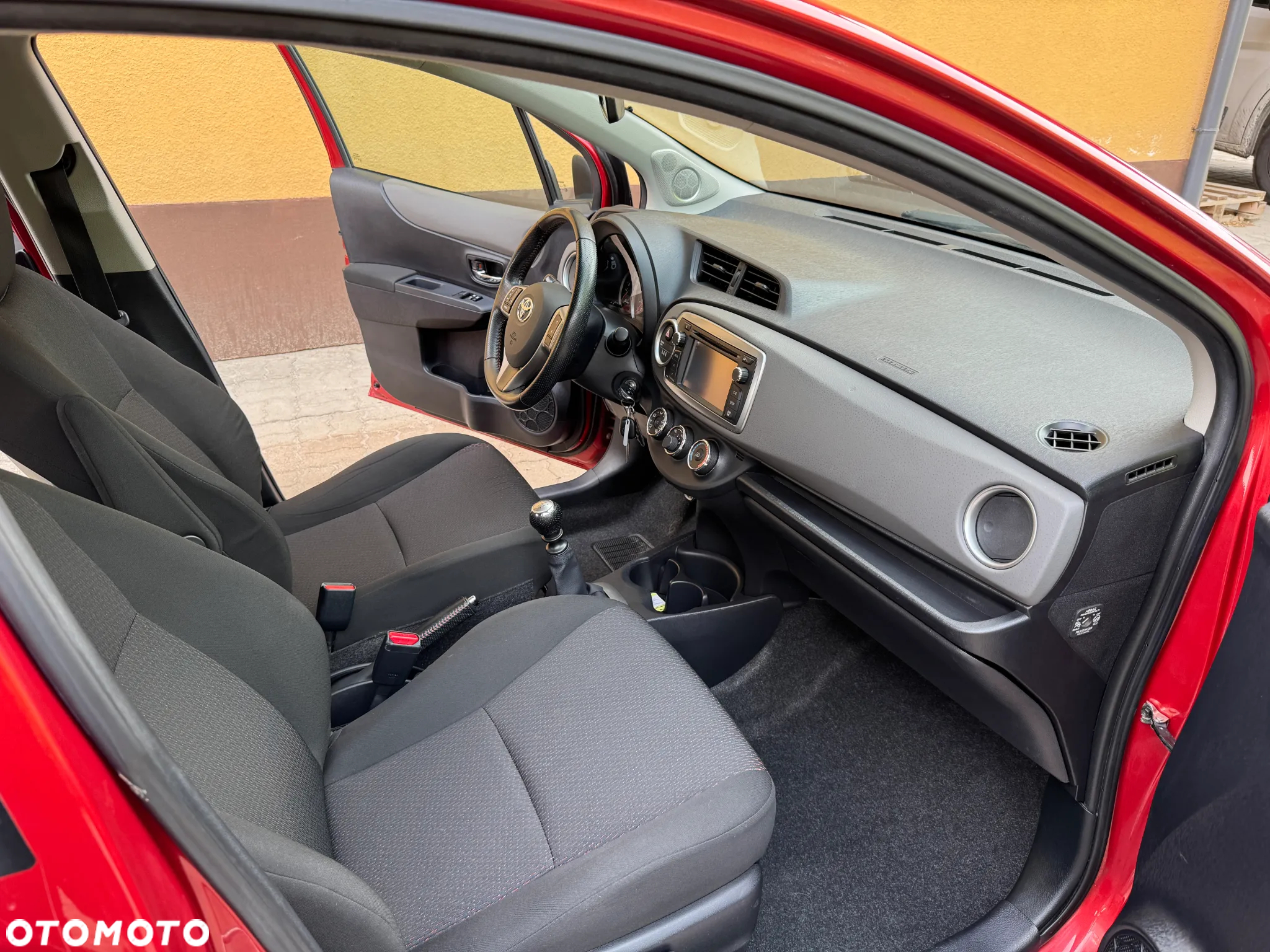 Toyota Yaris 1.33 Business Edition - 10