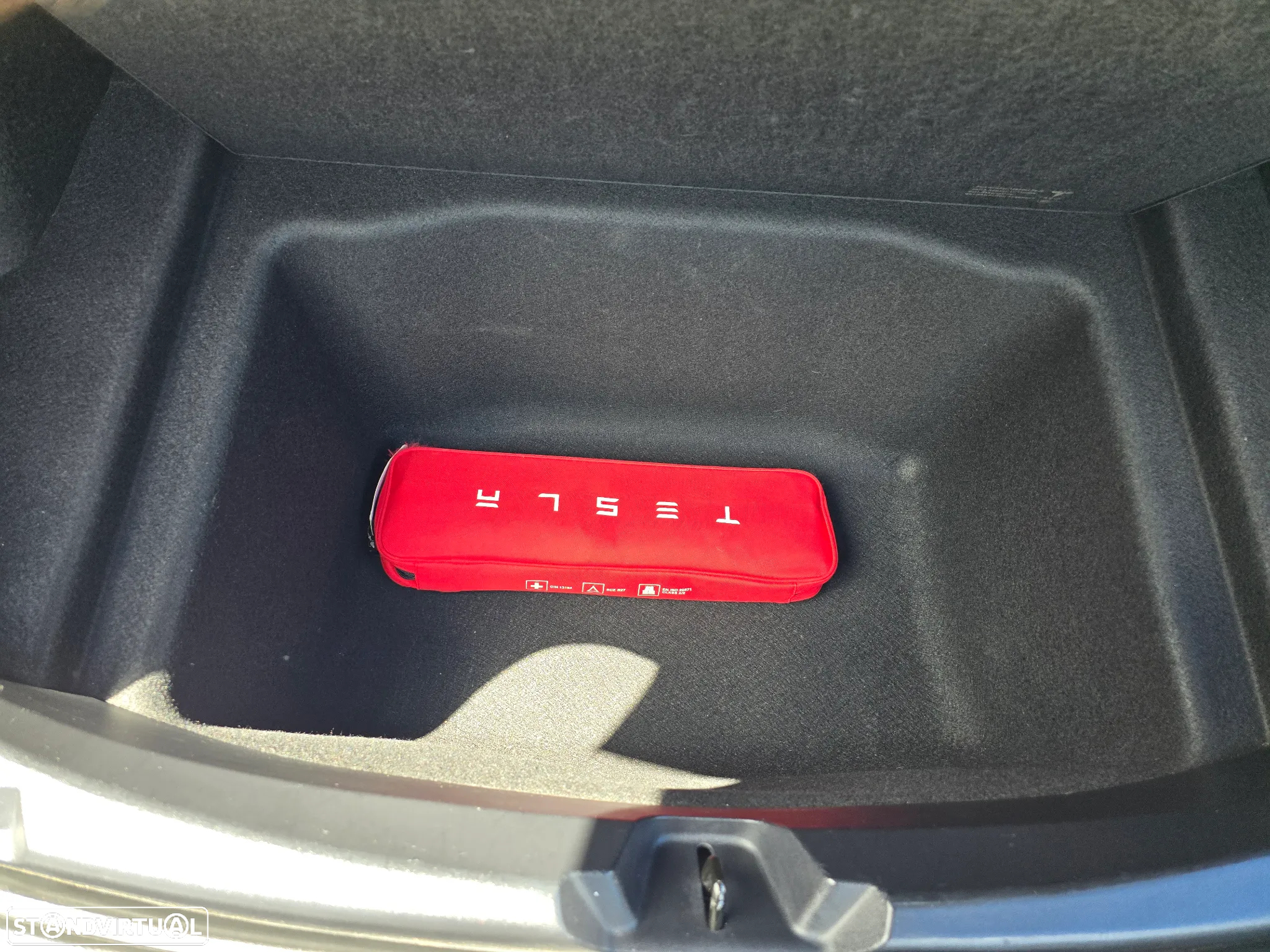 Tesla Model 3 Standard Range Plus RWD - 11
