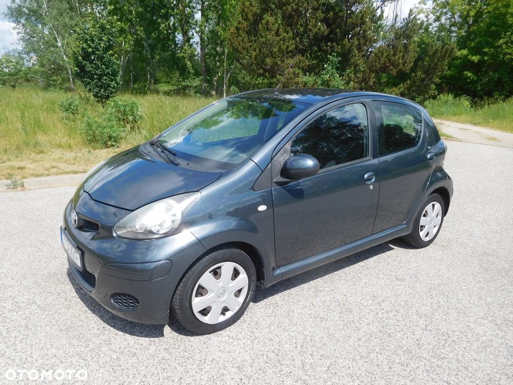 Toyota Aygo City - 1