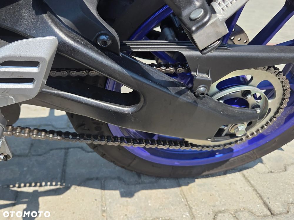 Yamaha YZF - 10