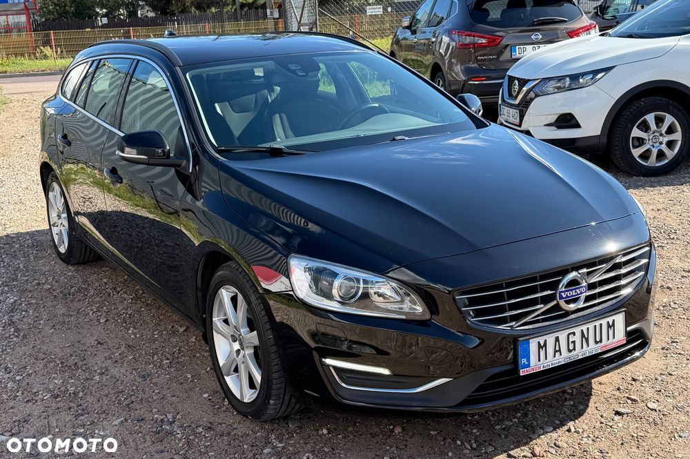 Volvo V60 D4 Drive-E Momentum - 29