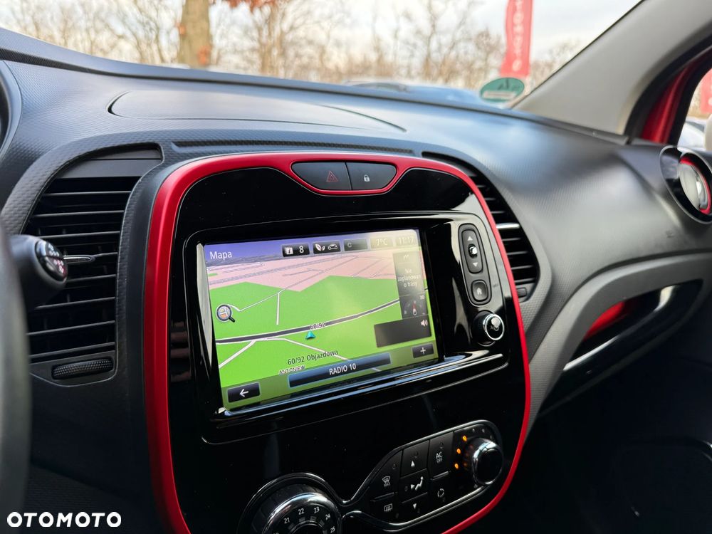 Renault Captur TCe 120 EDC Helly Hansen - 32