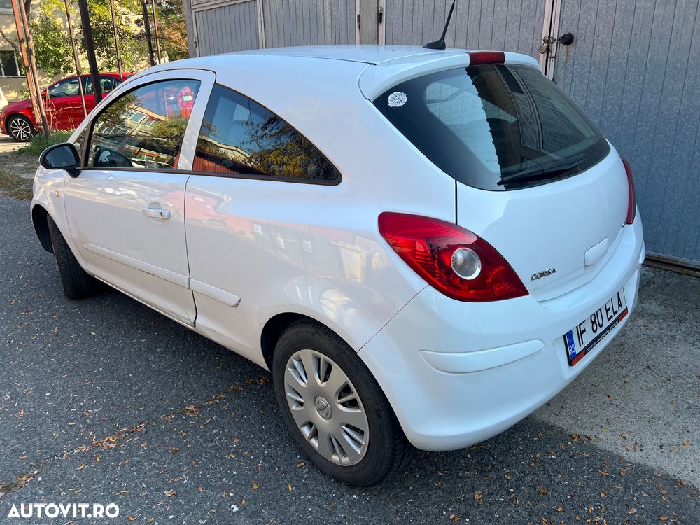 Opel Corsa 1.3 CDTI Enjoy - 4
