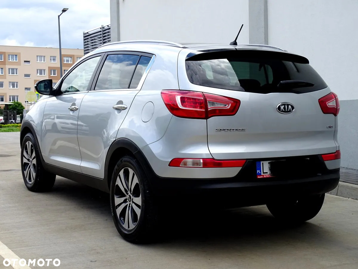 Kia Sportage 1.7 CRDI 2WD Attract - 8