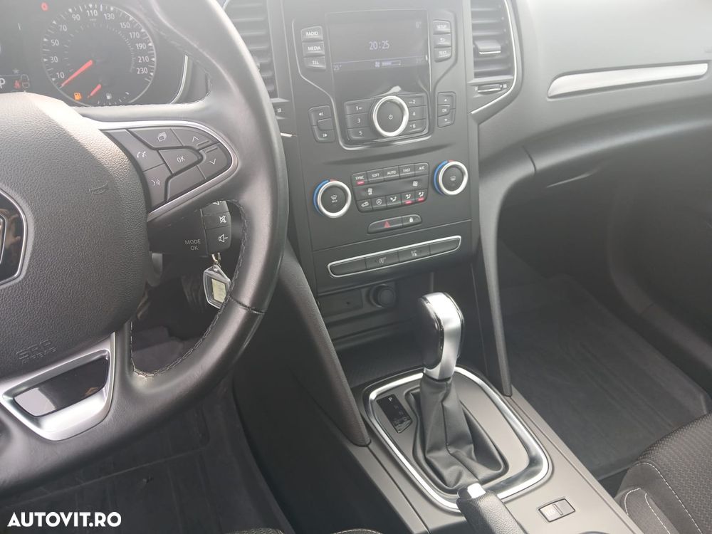 Renault Megane TCe GPF EDC Intens - 9