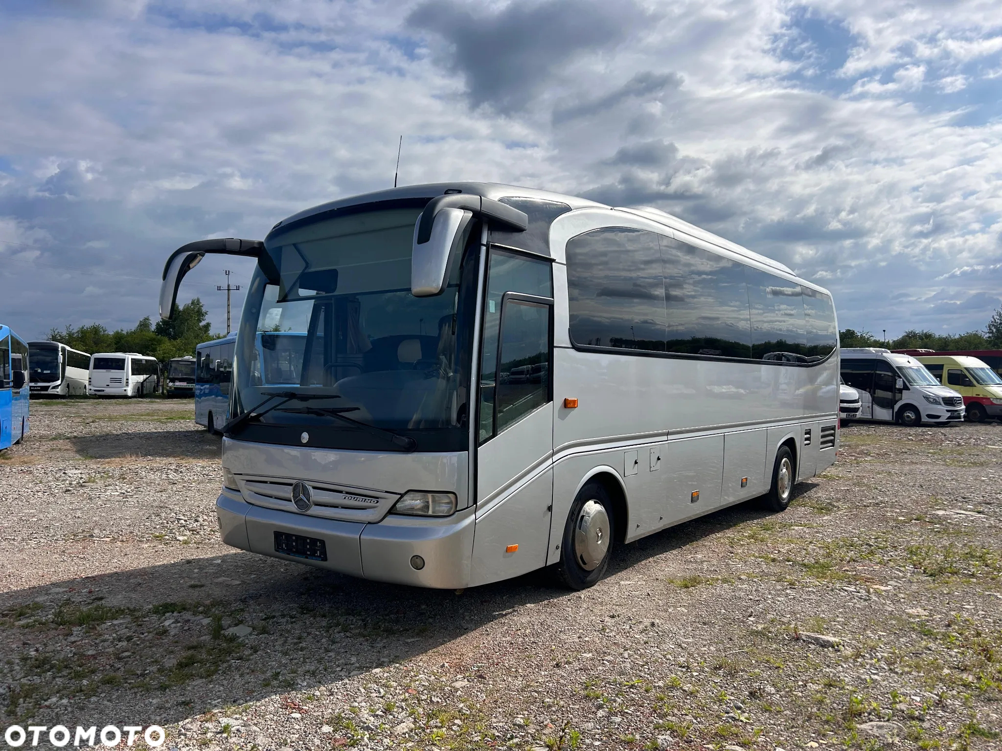 Mercedes-Benz Tourino - 9
