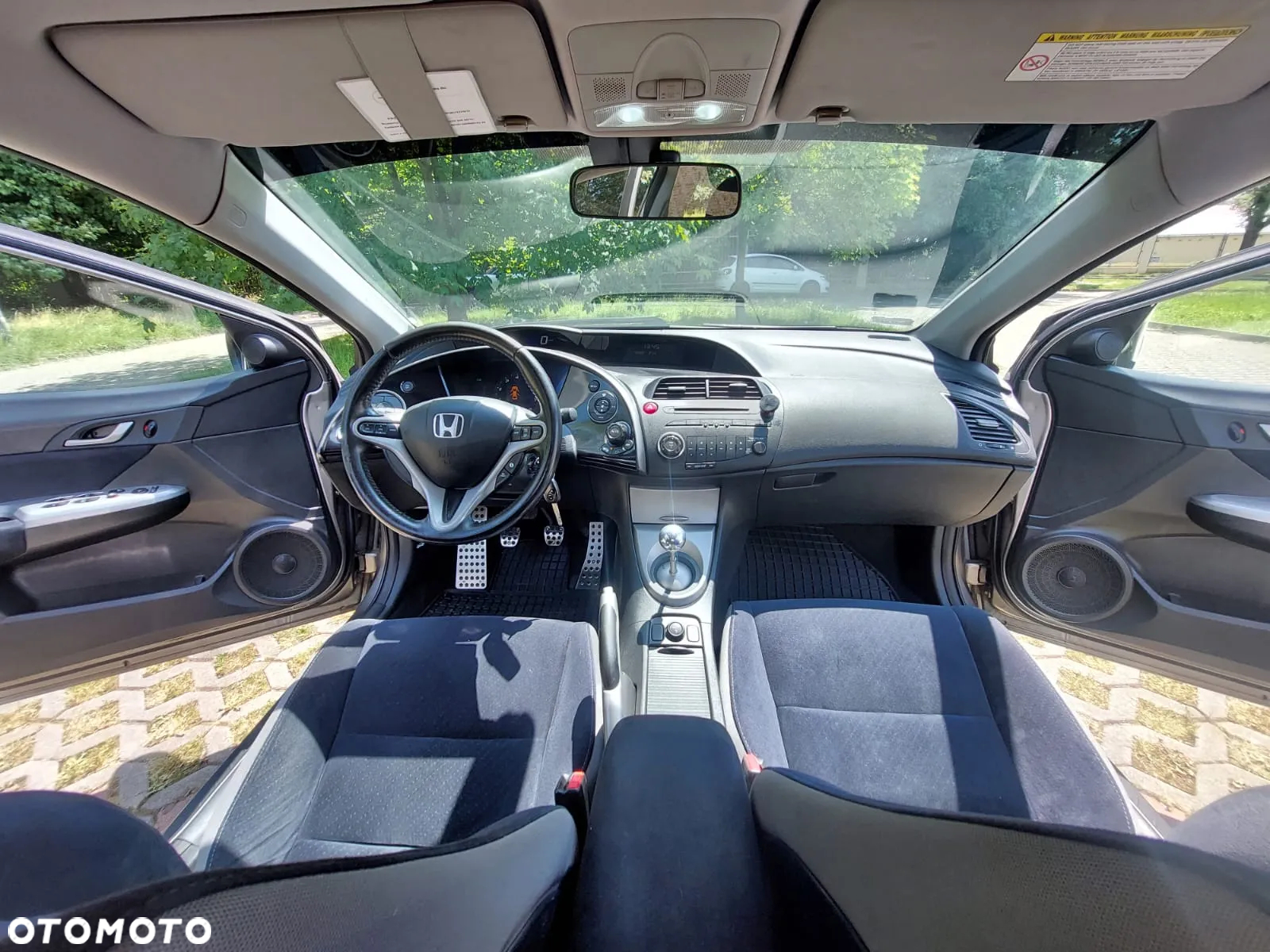 Honda Civic 1.8 Comfort - 18