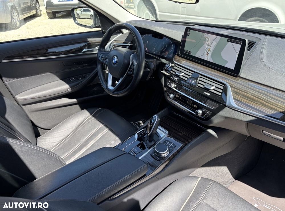 BMW Seria 5 520i Aut. - 18