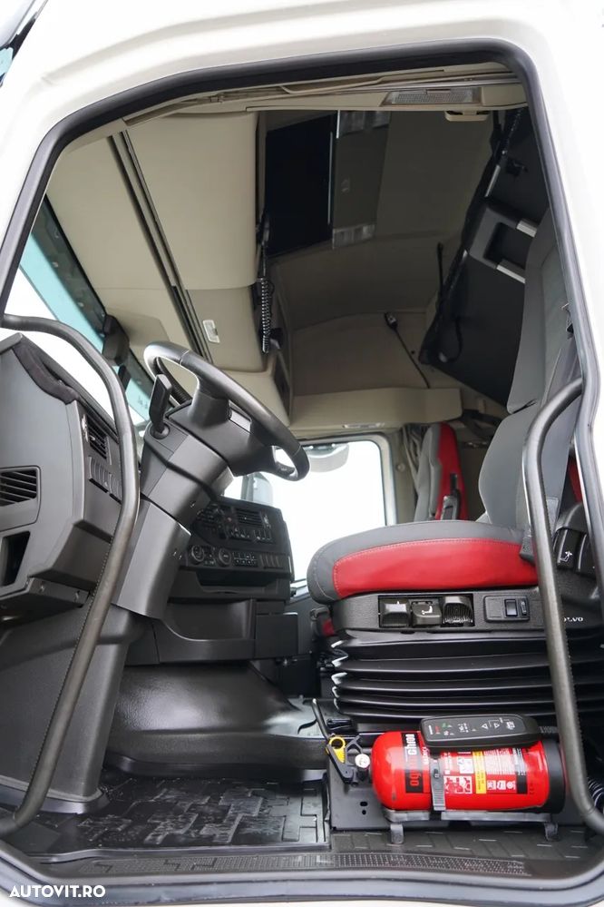 Volvo FH 500 / I-PARK COOL / FULL AIRMATIC / EURO 6 - 24