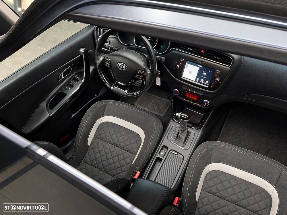 Kia Ceed SW 1.6 CRDi GT Line 7DCT - 7