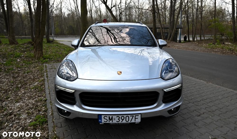 Porsche Cayenne - 20