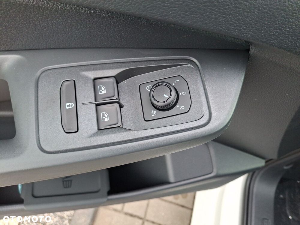 Volkswagen Caddy - 26