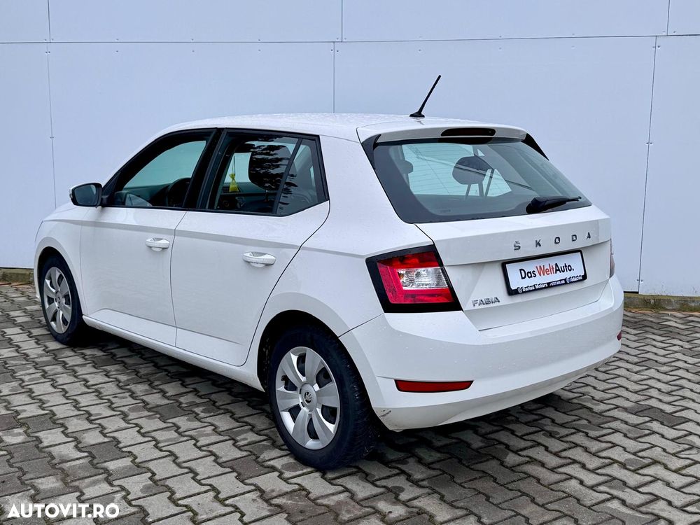 Skoda Fabia 1.0 TSI Ambition - 6