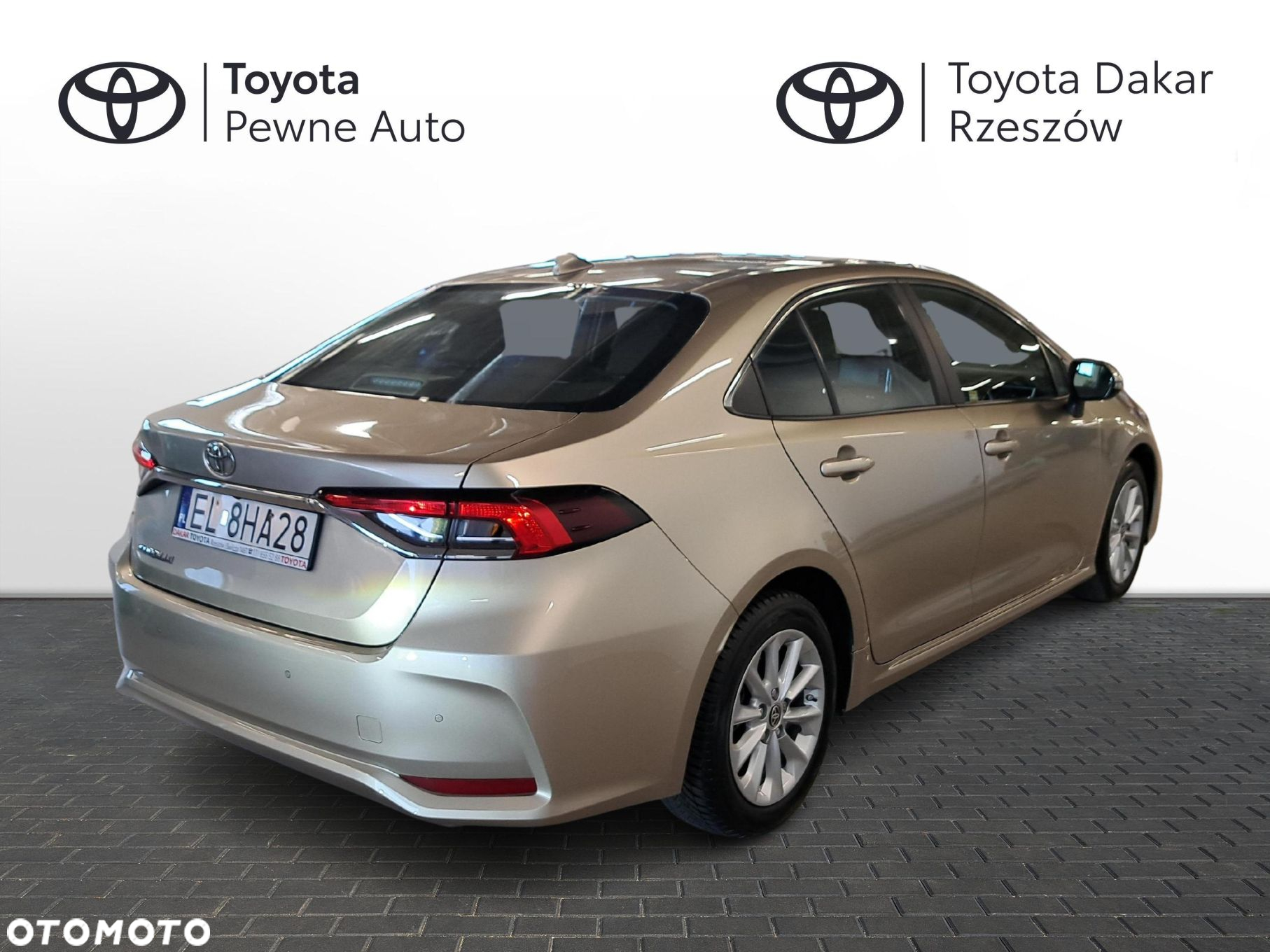Toyota Corolla - 5