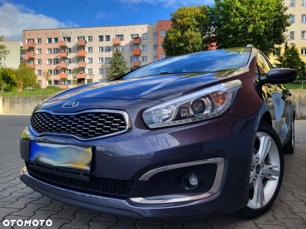 Kia Ceed 1.6 CRDi 136 ISG Edition 7 - 4