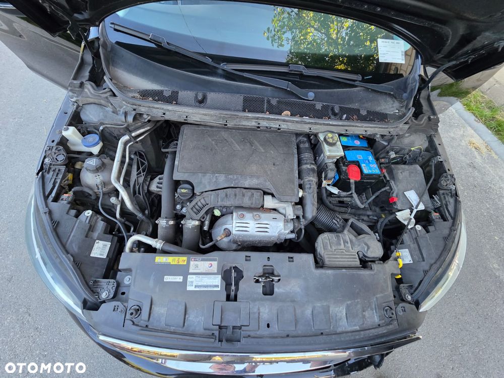 Peugeot 308 PureTech 130 GPF EAT8 Stop & Start Active - 5