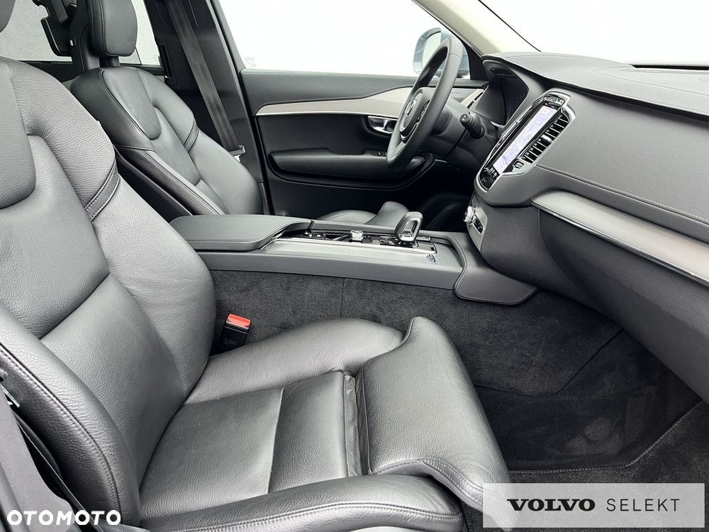 Volvo XC 90 - 33