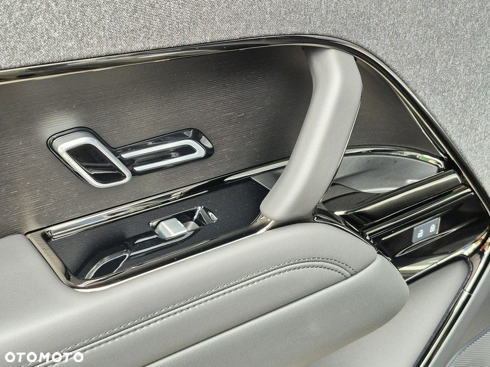 Land Rover Range Rover Sport - 26