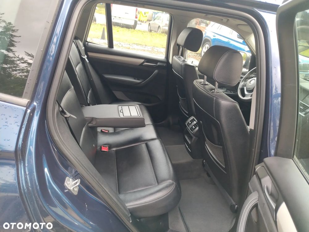 BMW X3 sDrive18d - 39