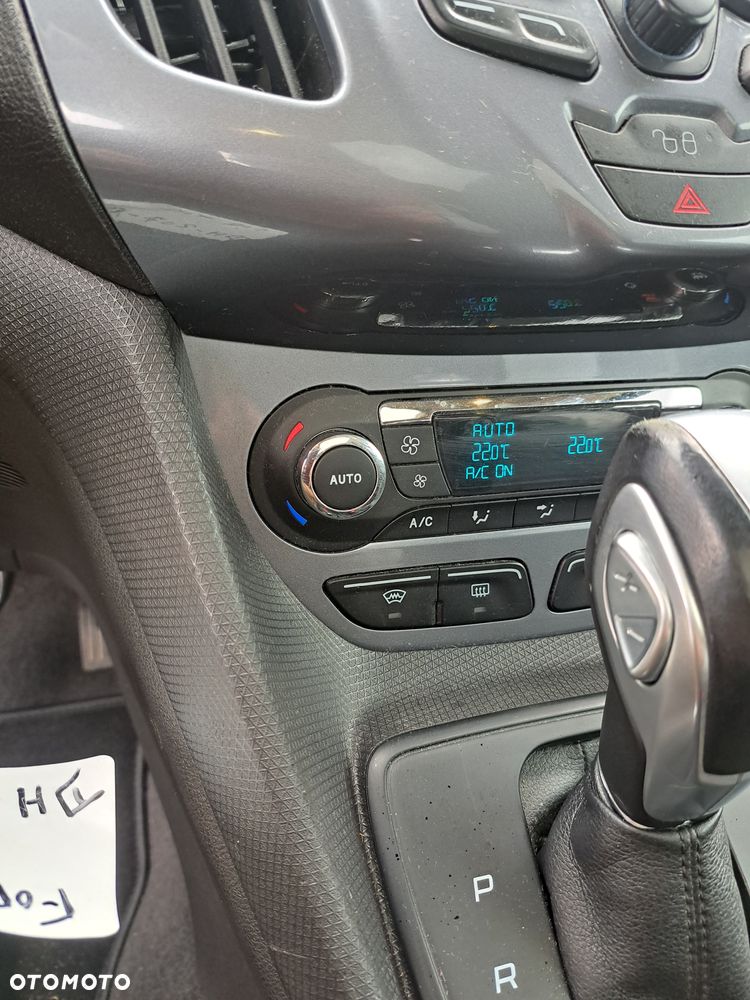 Ford Tourneo Connect Grand - 19