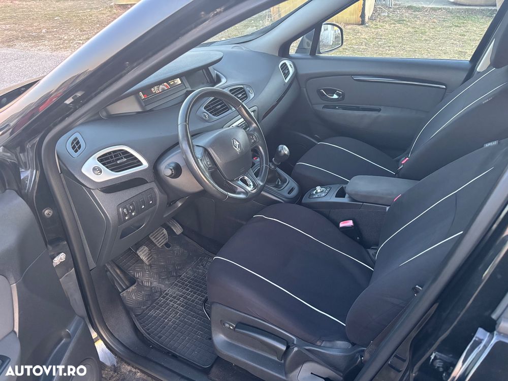 Renault Scenic - 8